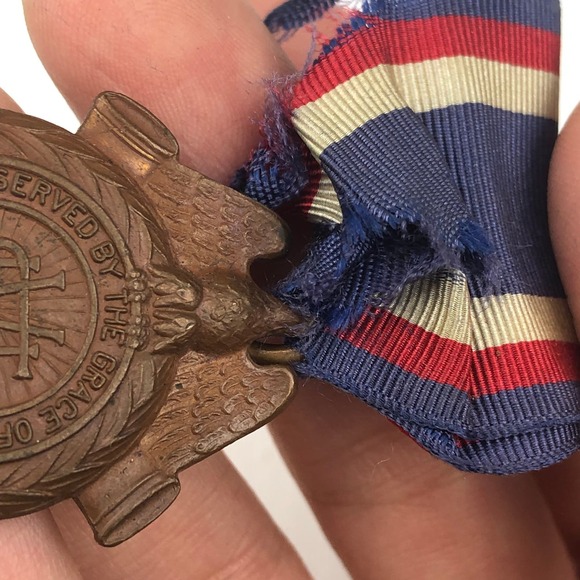 Vintage Sons of Union Veterans of the Civil War Membership Medal Badge Brooch - Picture 5 of 9